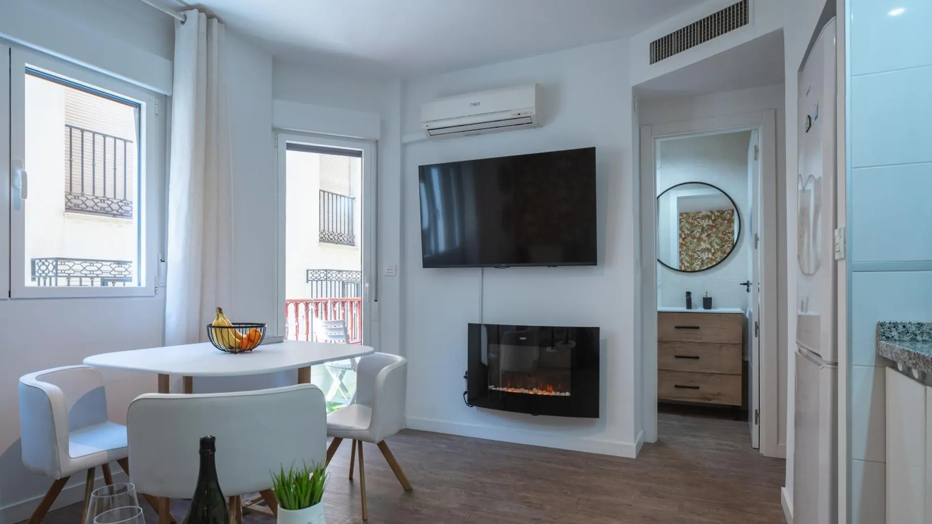 Lobos Deluxe Apartment Granada Spain