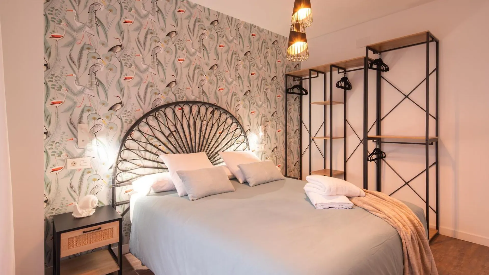 Lobos Deluxe Apartment Granada 0*,  Spain