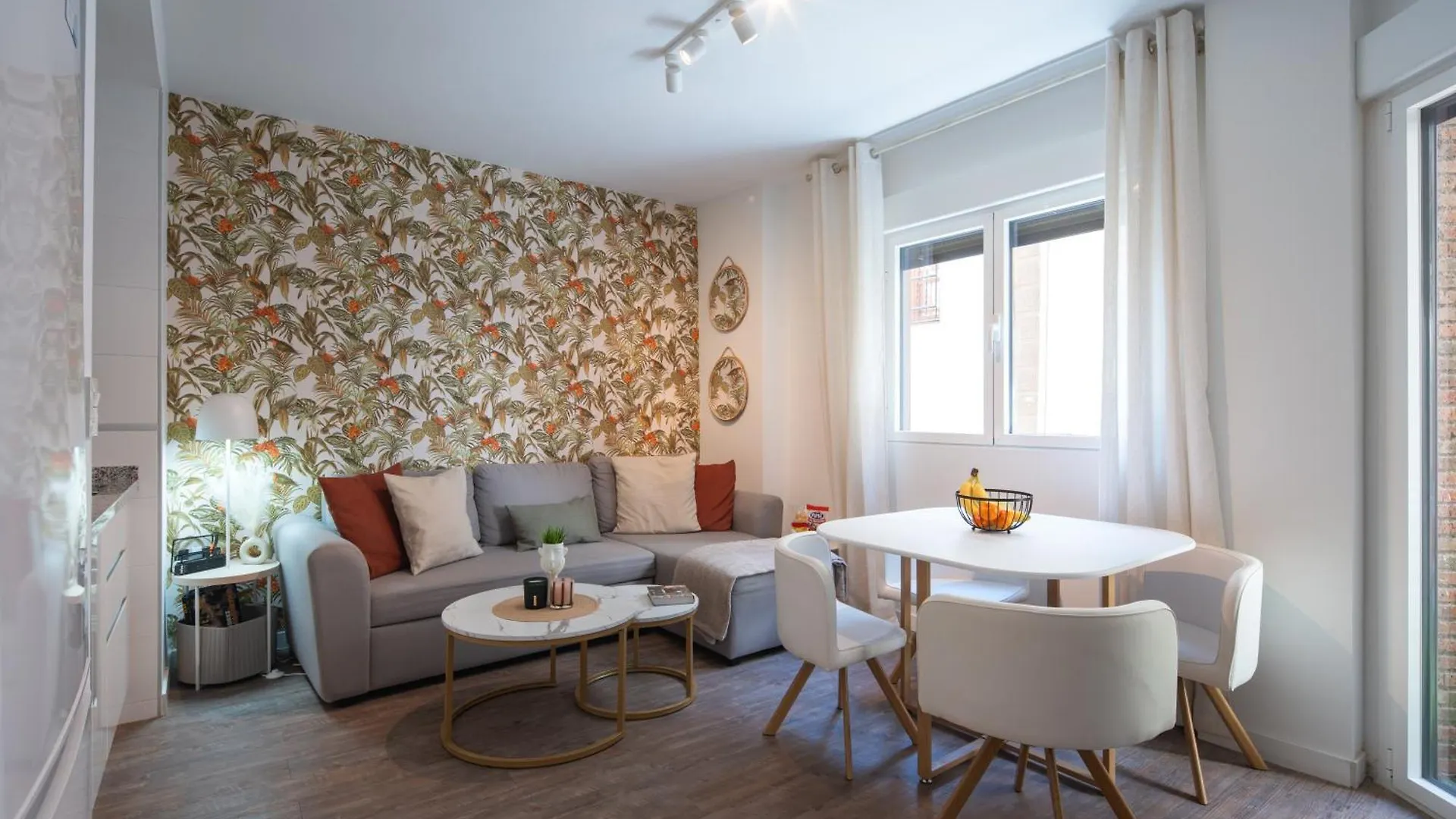 Lobos Deluxe Apartment Granada Spain